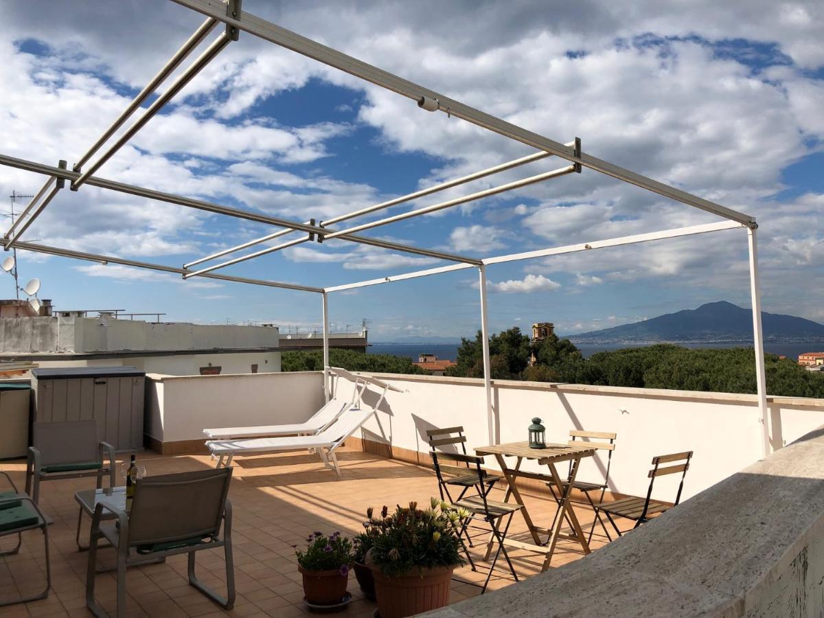 Casa Bice Amazing View Of Vesuvius Apartamento Sorrento Exterior foto